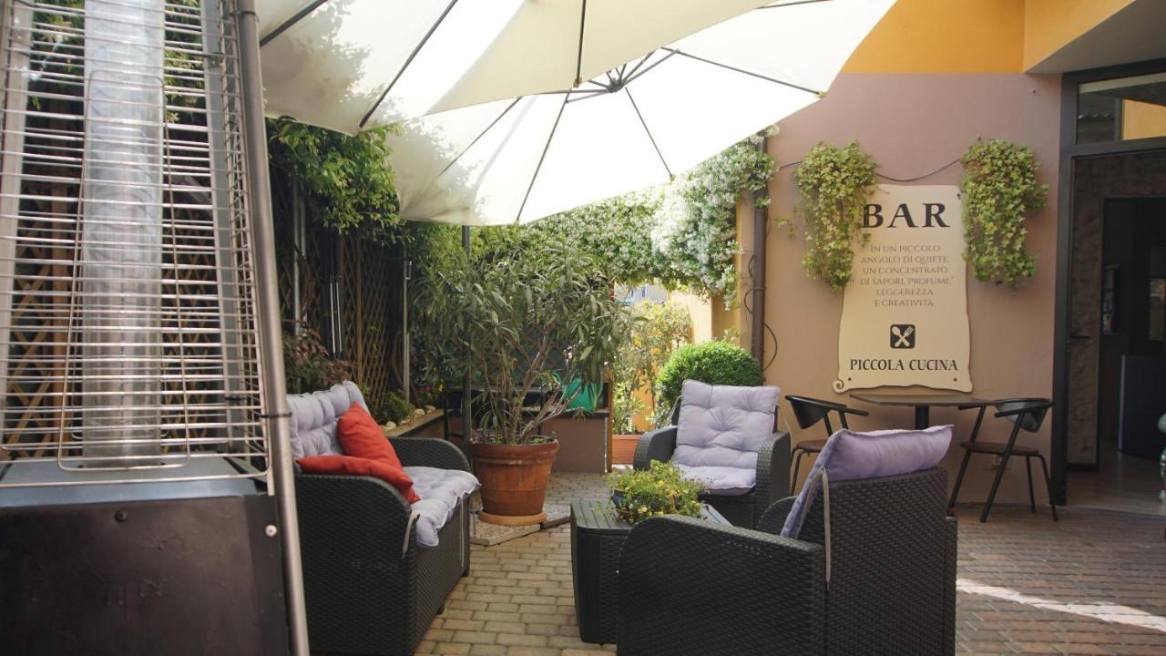 Hotel Del Corso Borgomanero Extérieur photo