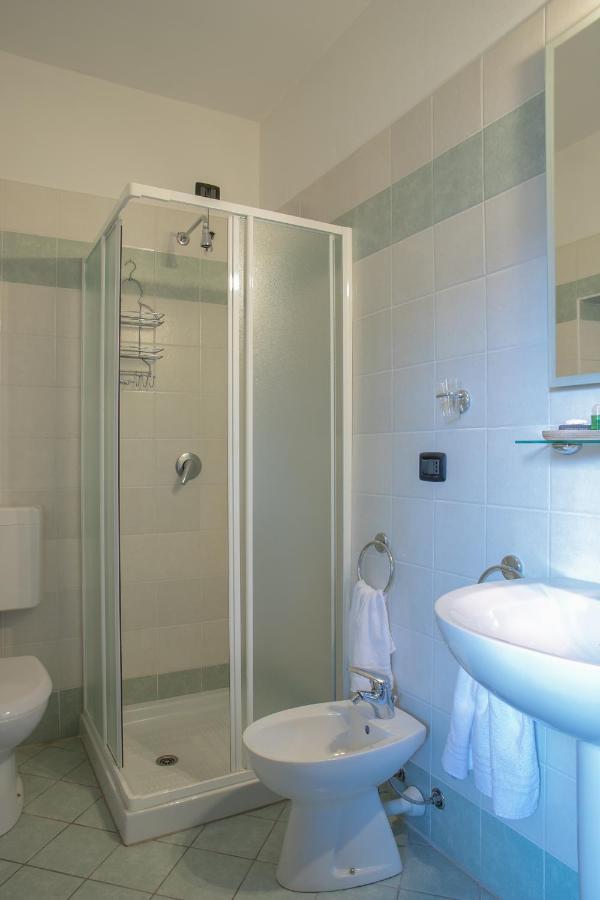 Hotel Del Corso Borgomanero Extérieur photo